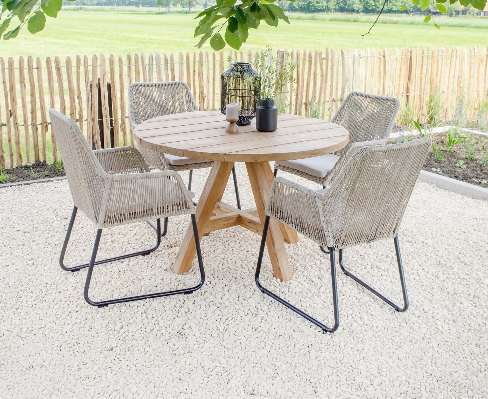 Gartenmöbel-Set für 4 Personen