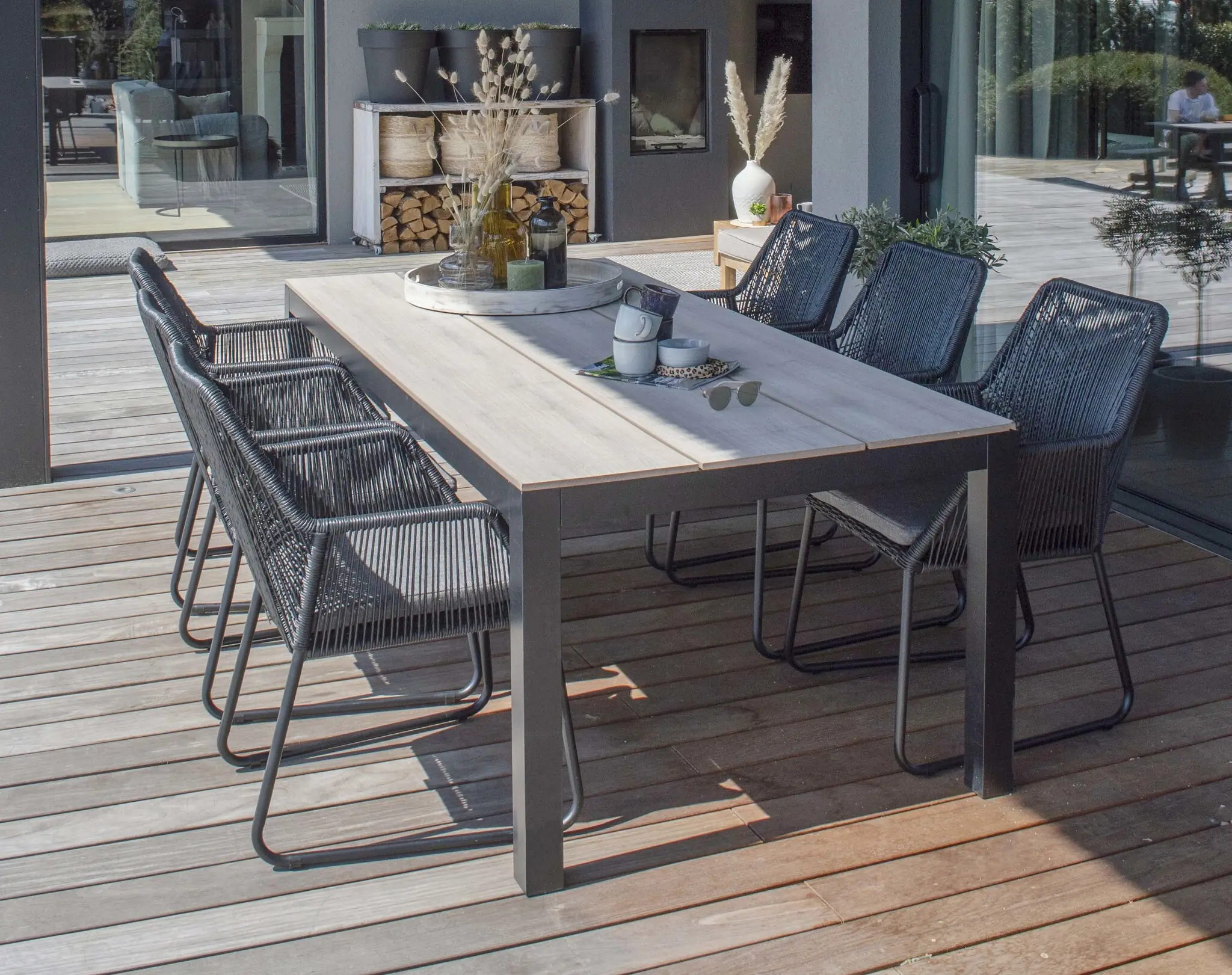 Rechteckige Gartentische